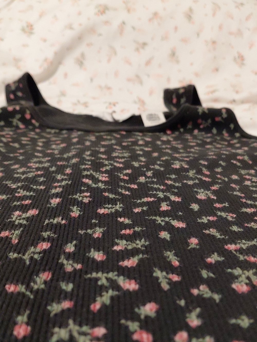 Black Floral Ribbed Tank Top - Women's